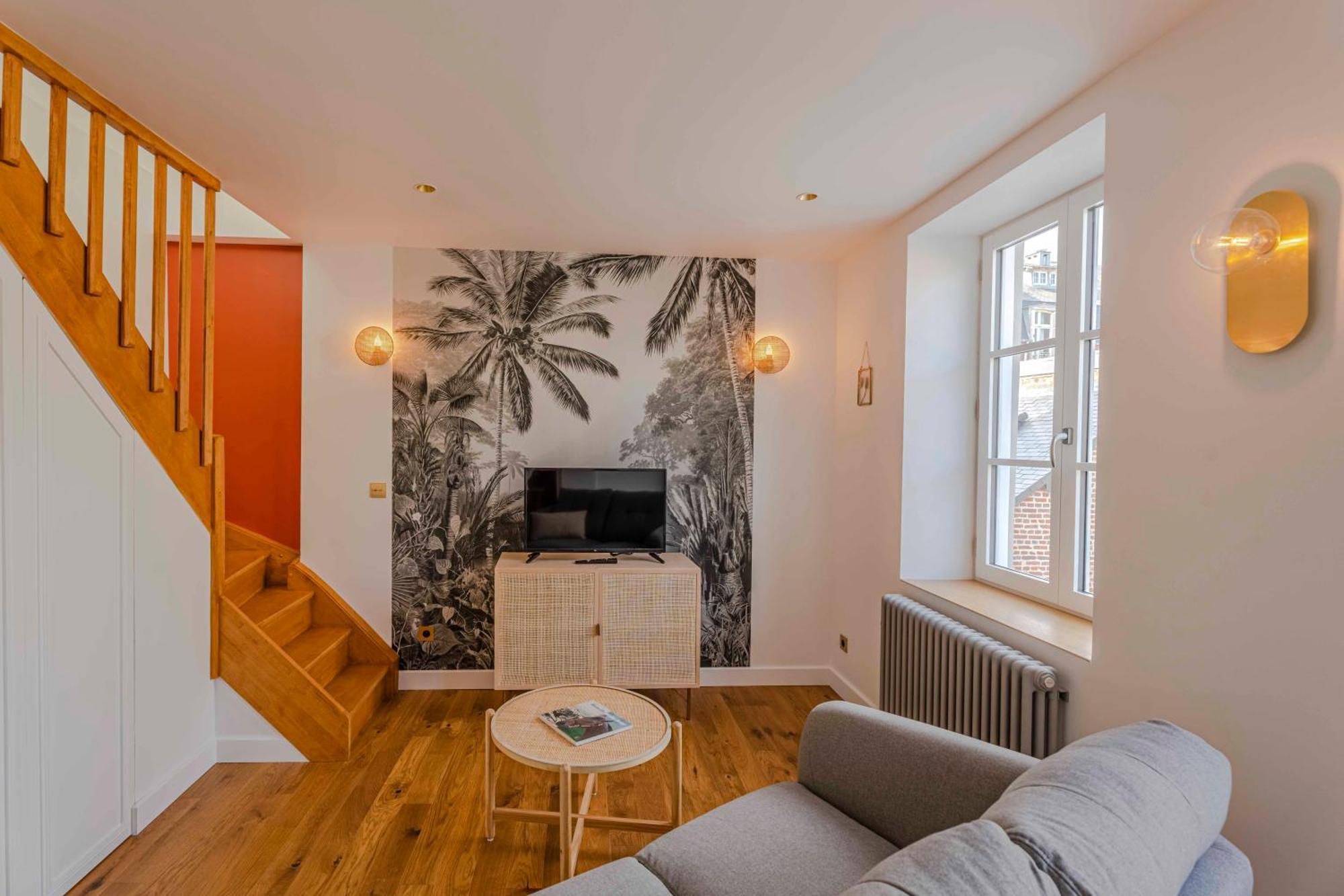 Neptune Apartment *