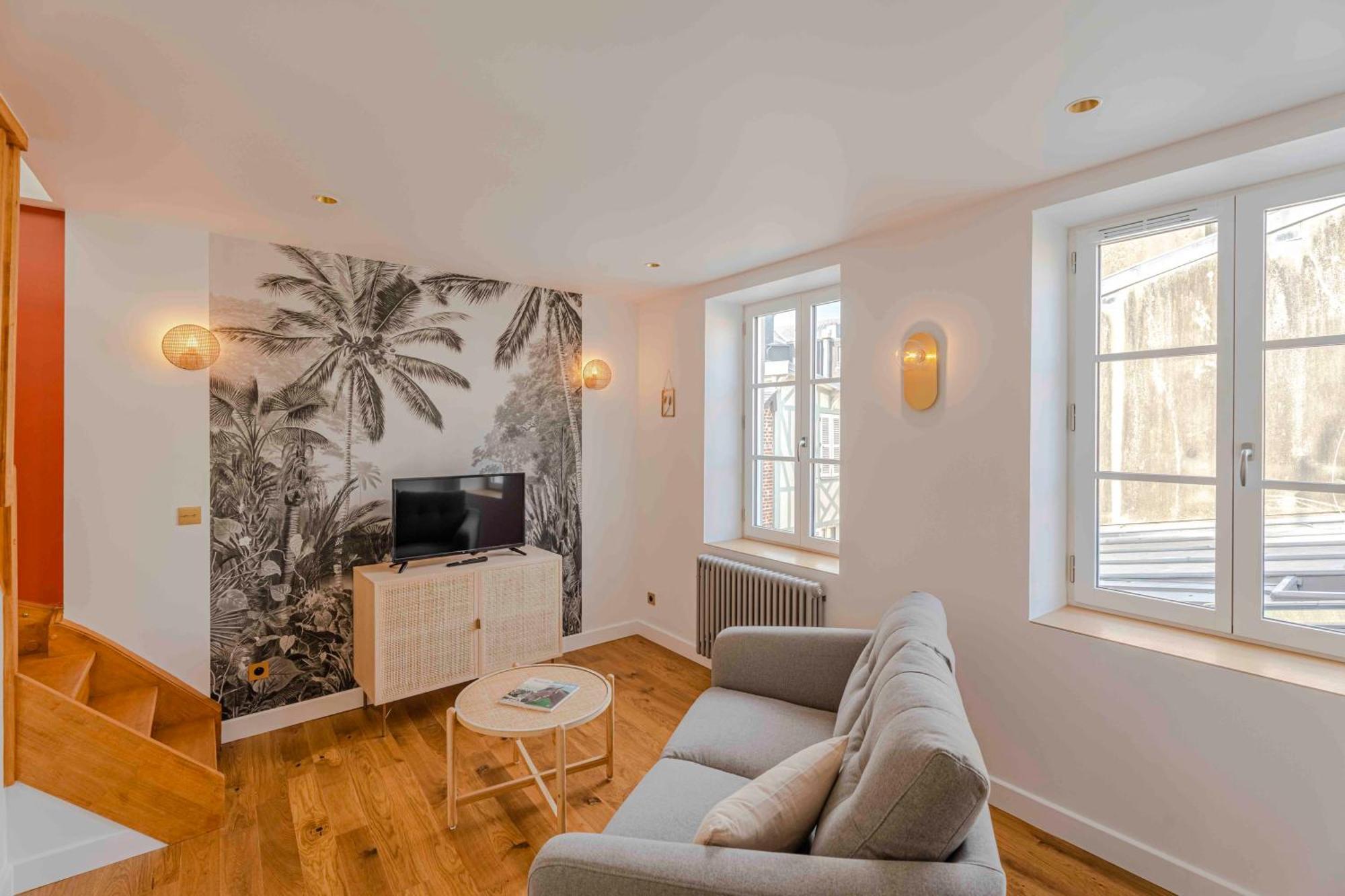 Neptune Apartment *